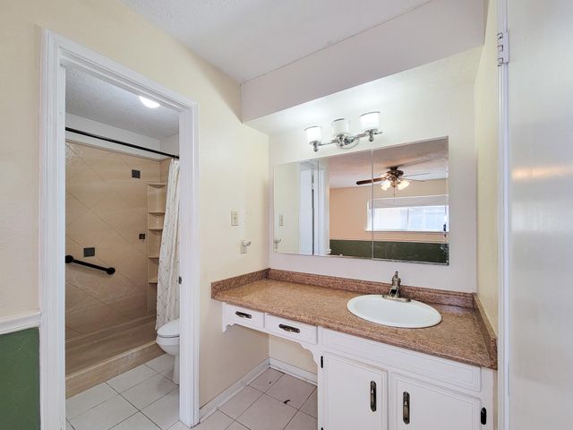 1610 Maryon Street, Baytown, TX 77523