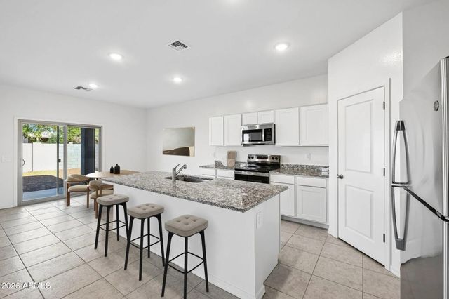 11695 N RICHARDS Drive, Maricopa, AZ 85139