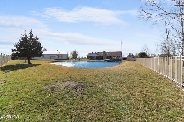24340 Hull Prairie Road, Perrysburg, OH 43551