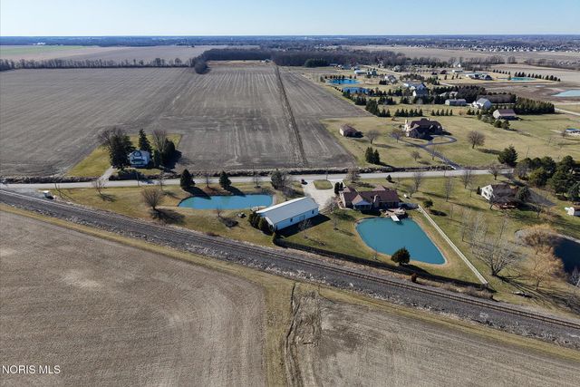24340 Hull Prairie Road, Perrysburg, OH 43551
