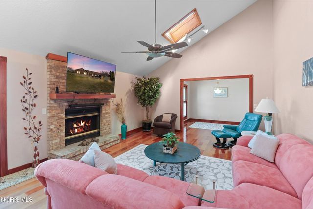 24340 Hull Prairie Road, Perrysburg, OH 43551