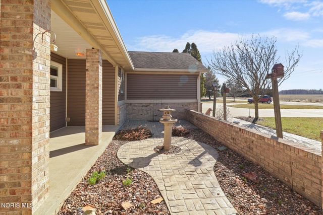 24340 Hull Prairie Road, Perrysburg, OH 43551