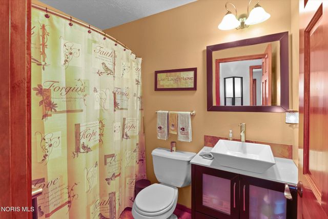 24340 Hull Prairie Road, Perrysburg, OH 43551