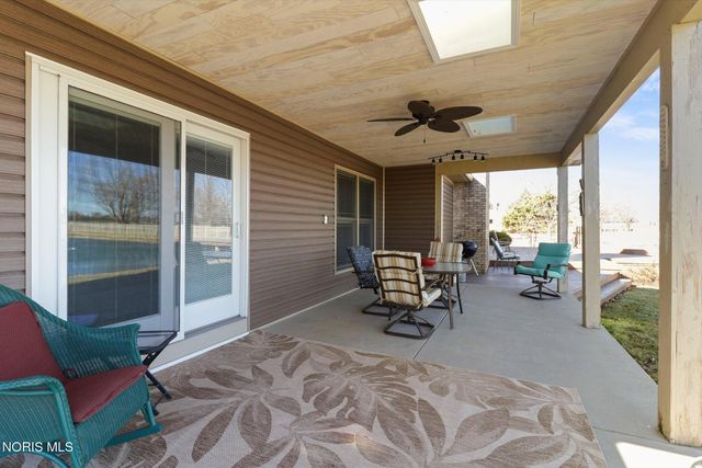 24340 Hull Prairie Road, Perrysburg, OH 43551