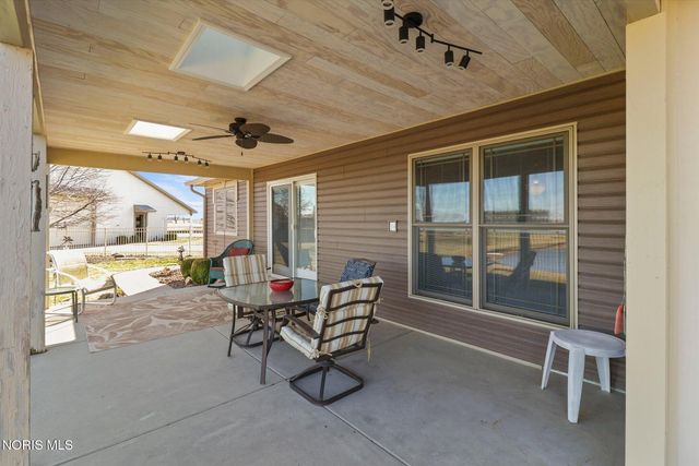 24340 Hull Prairie Road, Perrysburg, OH 43551