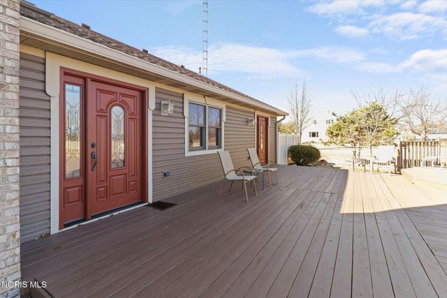 24340 Hull Prairie Road, Perrysburg, OH 43551