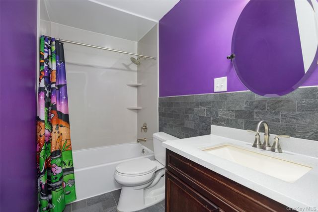 2304 Magnolia Walk, Poughkeepsie, NY 12603