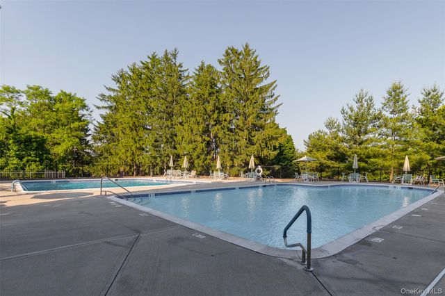 2304 Magnolia Walk, Poughkeepsie, NY 12603