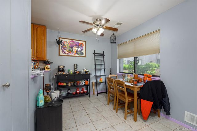 2304 Magnolia Walk, Poughkeepsie, NY 12603
