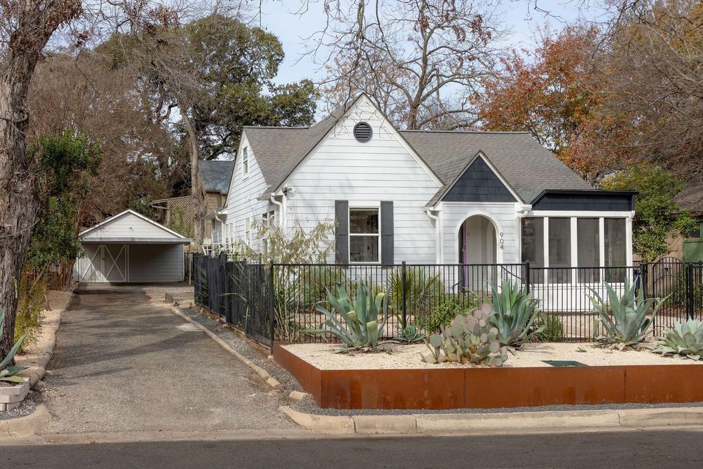 904 Josephine ST, Austin, TX 78704