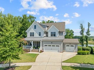817 Rambling Oaks Lane, Holly Springs, NC 27540