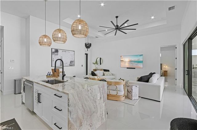 1923 27th TER, Cape Coral, FL 33914