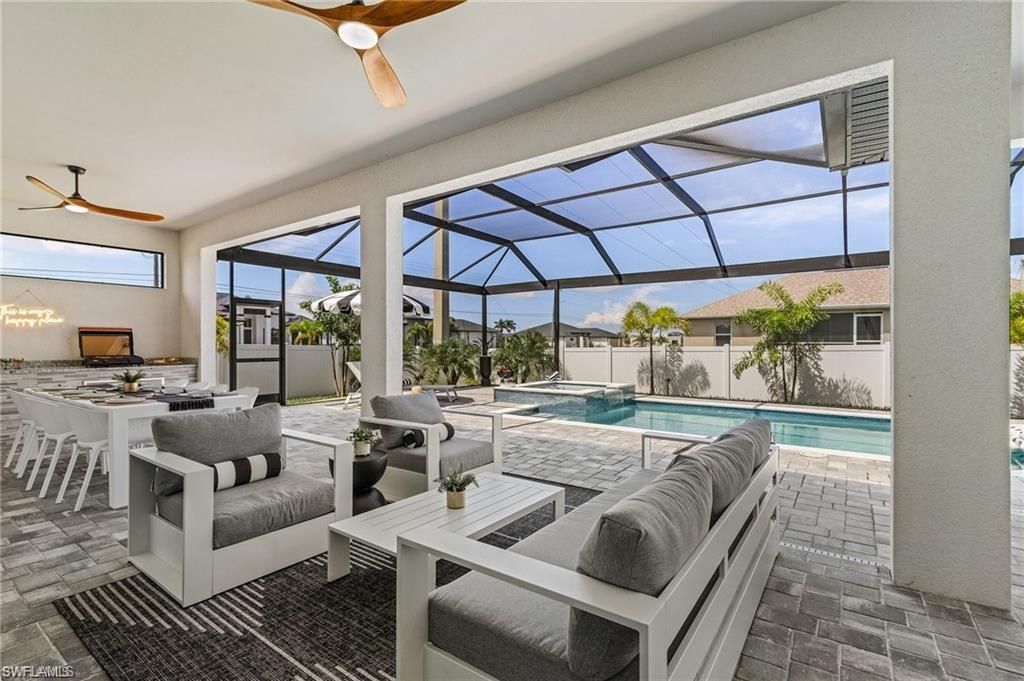 1923 27th TER, Cape Coral, FL 33914