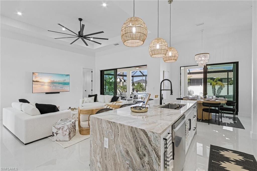 Image 5 of property listing at 1923 27th TER, Cape Coral, FL 33914