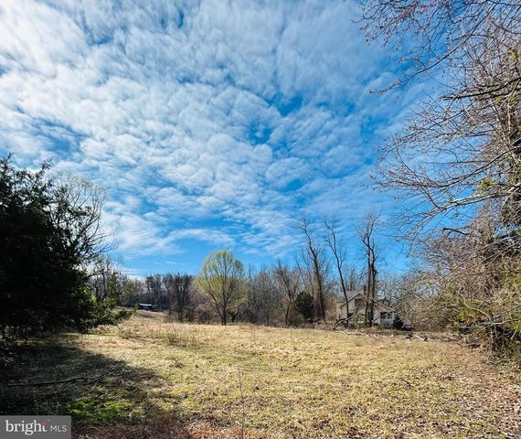 1701 FERGUSON LN, Fort Washington, MD 20744