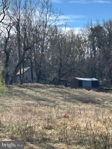 1701 FERGUSON LN, Fort Washington, MD 20744