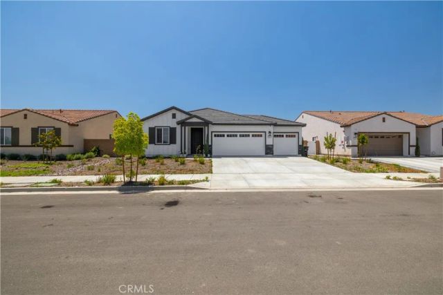345 Charlton Street, Perris, CA 92570