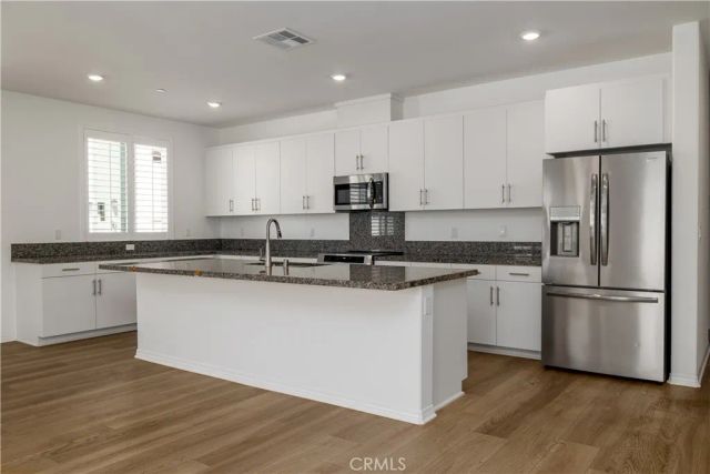 345 Charlton Street, Perris, CA 92570