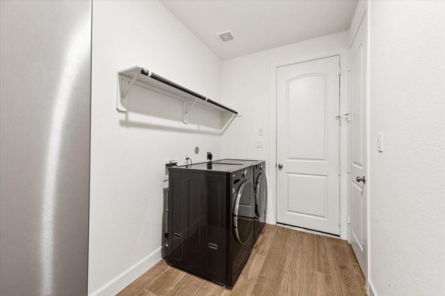 729 Maplewood, League City, TX 77573