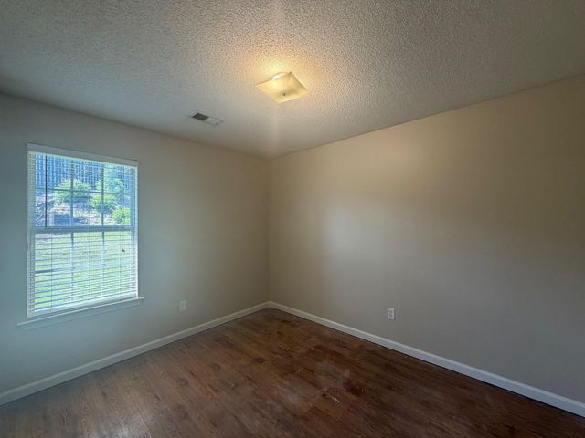 1511 LAWSON DR, Unincorporated, TN 38016