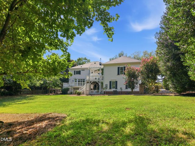 8125 Rosiere Drive, Apex, NC 27539