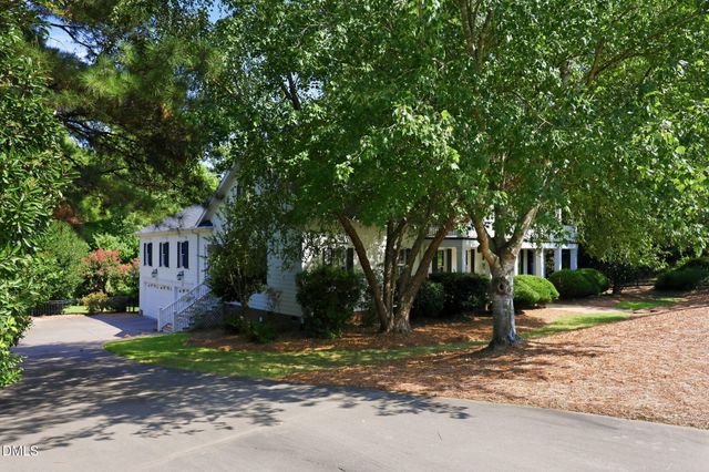 8125 Rosiere Drive, Apex, NC 27539