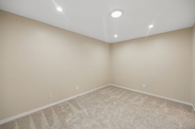 9734 Queenswood Lane, Dallas, TX 75238