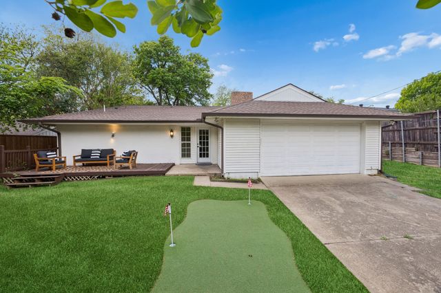 9734 Queenswood Lane, Dallas, TX 75238