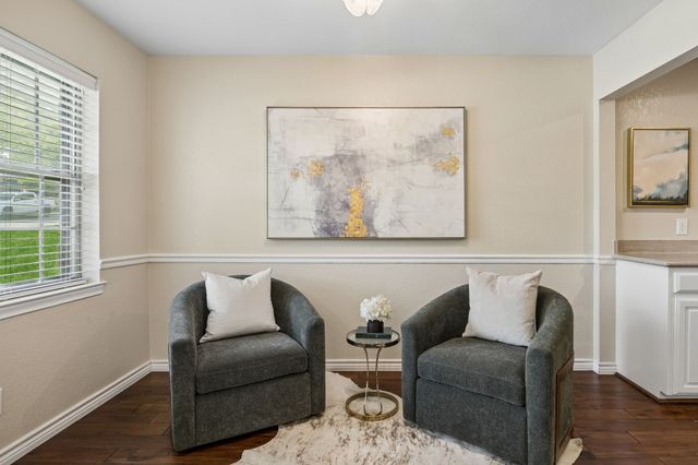 9734 Queenswood Lane, Dallas, TX 75238