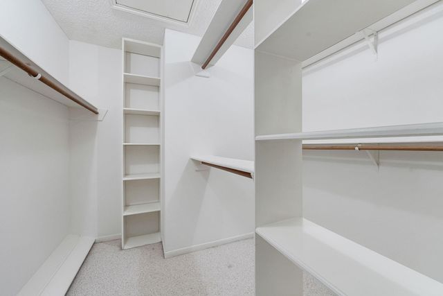 2118 Nantucket Drive C, Houston, TX 77057