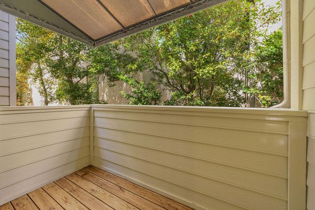 2118 Nantucket Drive C, Houston, TX 77057