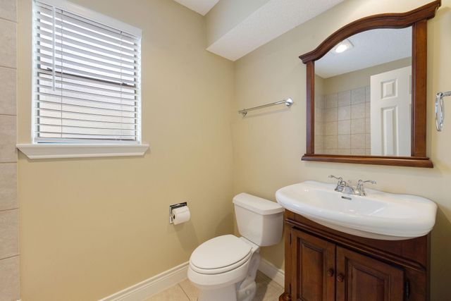 2118 Nantucket Drive C, Houston, TX 77057