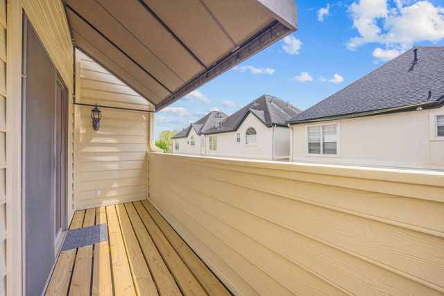 2118 Nantucket Drive C, Houston, TX 77057