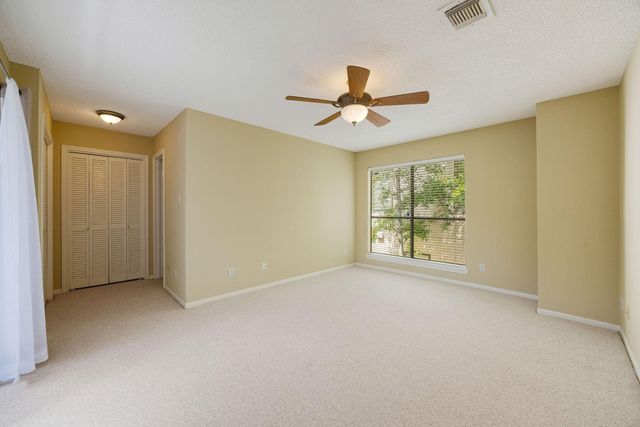 2118 Nantucket Drive C, Houston, TX 77057