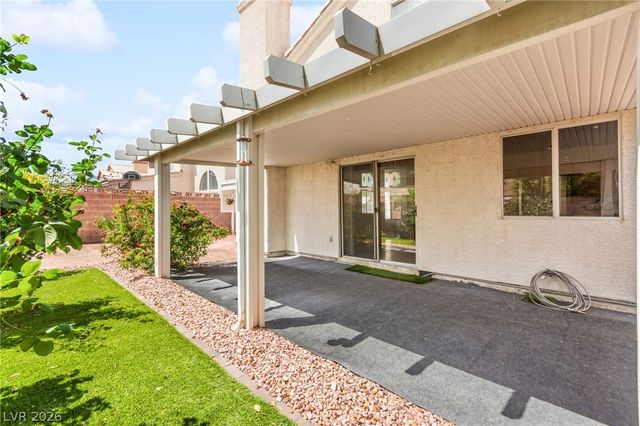 6055 Belladonna Circle, Las Vegas, NV 89142