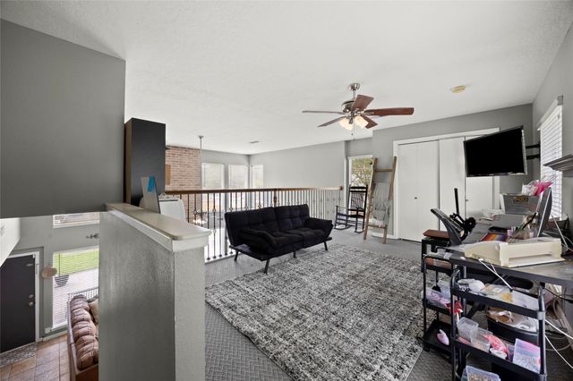 1809 20th Avenue N, Texas City, TX 77590