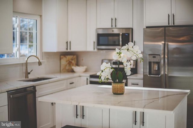 613 BRIAN THOMAS CT SE, Leesburg, VA 20175