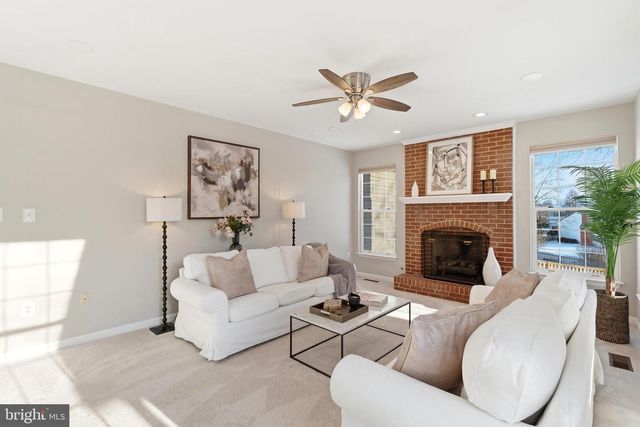 613 BRIAN THOMAS CT SE, Leesburg, VA 20175