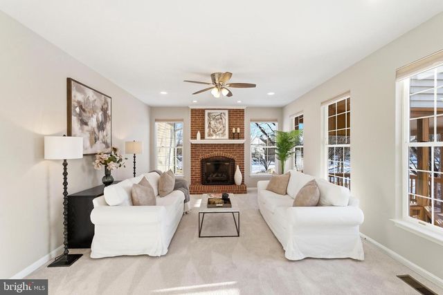 613 BRIAN THOMAS CT SE, Leesburg, VA 20175