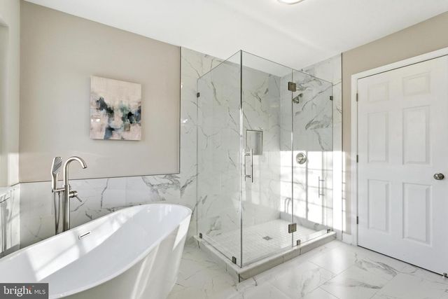 613 BRIAN THOMAS CT SE, Leesburg, VA 20175