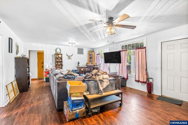 317 4th Av SE, Albany, OR 97321