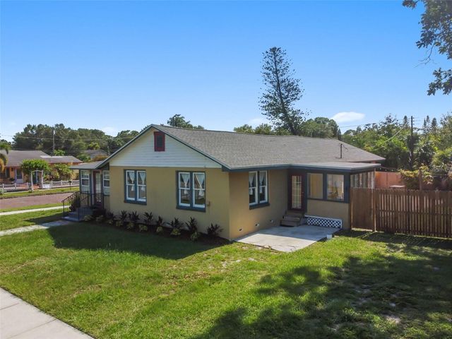 1925 52ND STREET S, Gulfport, FL 33707