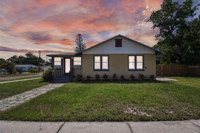 1925 52ND STREET S, Gulfport, FL 33707