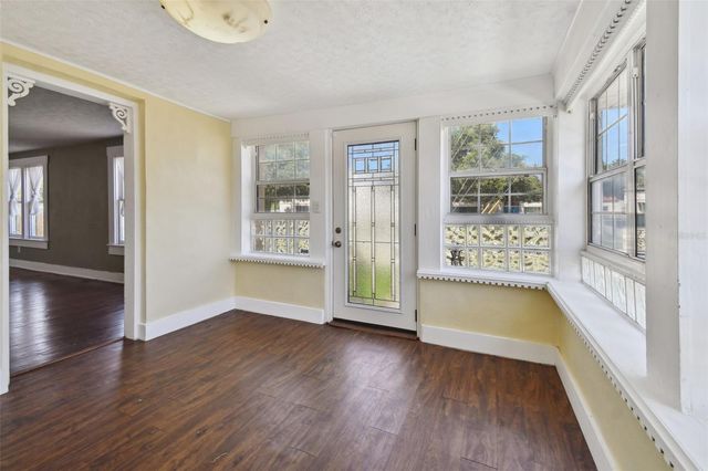 1925 52ND STREET S, Gulfport, FL 33707