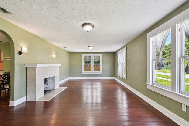 1925 52ND STREET S, Gulfport, FL 33707