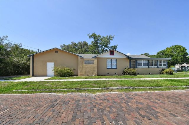 1925 52ND STREET S, Gulfport, FL 33707