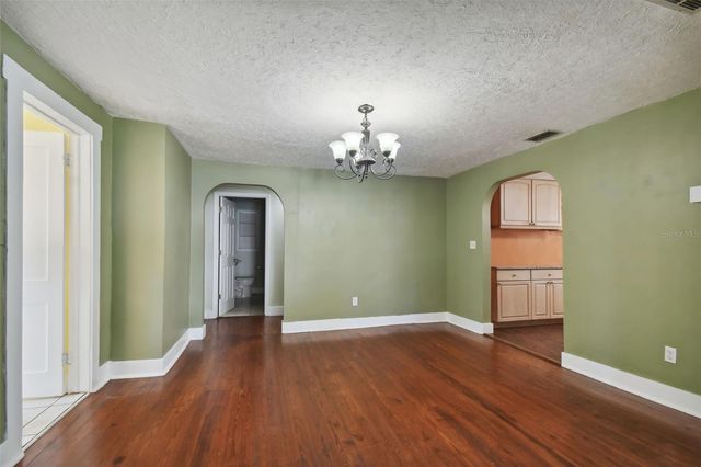 1925 52ND STREET S, Gulfport, FL 33707