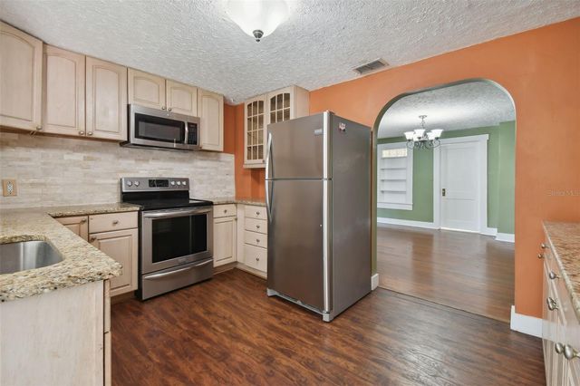 1925 52ND STREET S, Gulfport, FL 33707