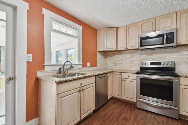 1925 52ND STREET S, Gulfport, FL 33707