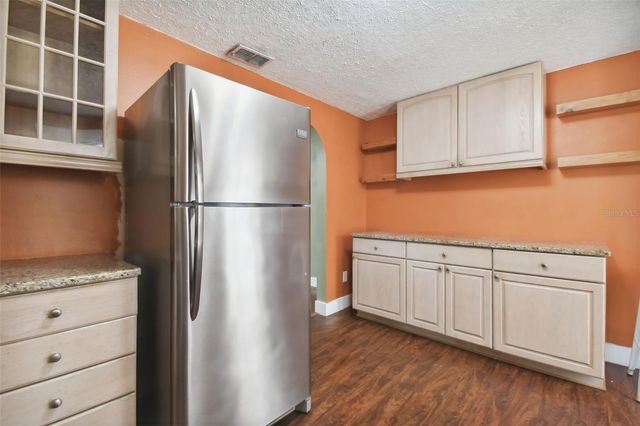 1925 52ND STREET S, Gulfport, FL 33707